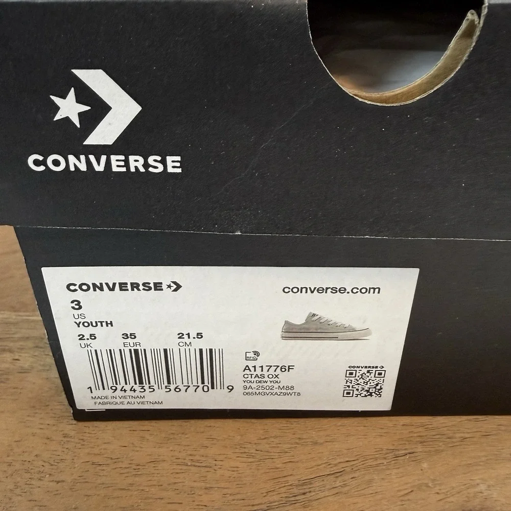 New Big Kids Converse Chuck Taylor All Star You‎ Dew You Floral Sneaker Sz 3 Y
